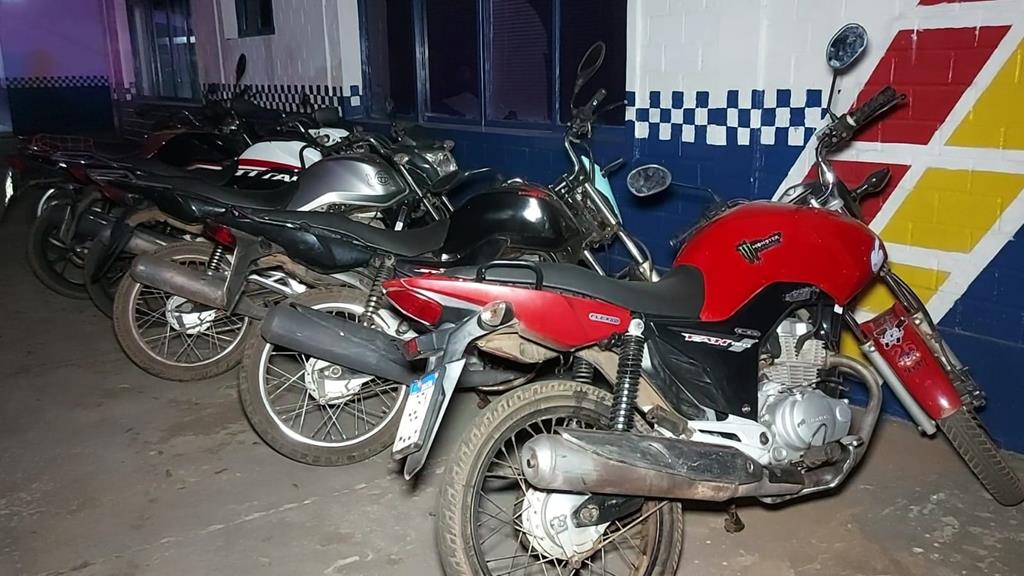 Motociclistas são convidados a fazerem ram dan dan no batalhão da PM