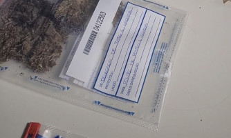 Mãe e filho são presos abastecendo boca de fumo em Pontes e Lacerda