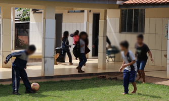 Vereadores vão denunciar ao Ministério Público a decisão de fechamento da escola na Vila Matão