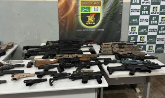 Grupo suspeito de tráfico internacional de armas é preso com arsenal em MT
