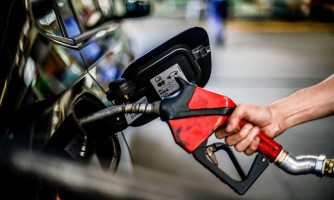 Petrobras anuncia aumento da gasolina e do diesel para distribuidoras