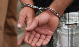 Polícia prende integrante de facção envolvido em 'salves', homicídio e tortura de homem