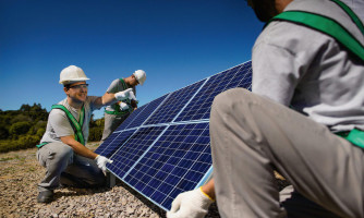 Geração de energia por fonte solar é alternativa para driblar o calor e reduzir custos