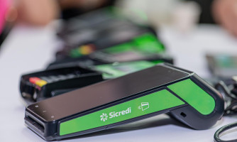 Campanha Natal Premiado: Parceria do Sicredi com a FCDL MT fomenta a economia local