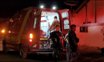 Após várias brigas entre casal homem se esfaqueia no bairro Jardim Aliança em Pontes e Lacerda