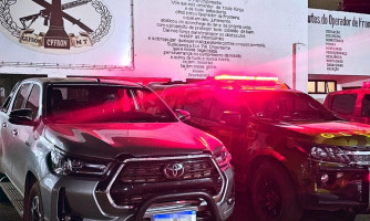 Homem com caminhonete roubada morre em troca de tiro com o Gefron