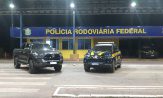 Operação na fronteira recupera veículo furtado na capital Cuiabá