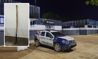 Mulher é estuprada e ameaçada com uma foice