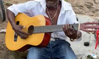 Santinho é internado e precisa de uma vaga na UTI após sofre um AVC