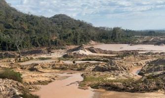Ibama combate garimpo ilegal e desmonta infraestrutura na Terra Indígena Sararé (MT)