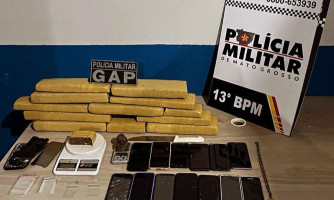 PM prende quatro faccionados por tráfico de drogas e apreende 10 tabletes de maconha