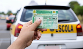 PROCON-MT informa que alunos podem pedir reenbolso de aulas praticas ainda nao realizadas.