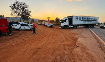 Duas mortes são confirmadas após grave colisão em Pontes e Lacerda
