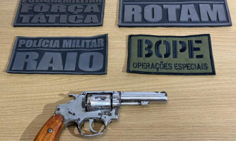 Cerco policial termina com apreensão de revólver e três suspeitos conduzidos em Pontes e Lacerda