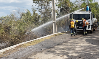 Fogo é controlado antes de atingir área maior na Serra do Patrimônio em Pontes e Lacerda