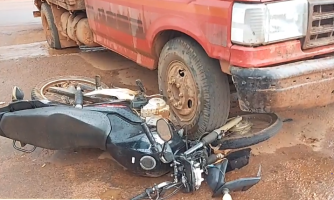 Acidente: camionete e motocicleta se chocam na BR 174B em Pontes e Lacerda