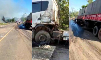 Acidente entre carreta e Hilux mata 4 pessoas e parte caminhonete ao meio