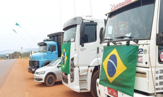 Caminhoneiros iniciam paralisação em Pontes e Lacerda