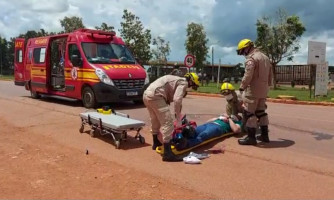 Colisão entre carro e moto deixa uma vítima ferida na Br174