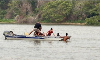Crianças são resgatadas por banhistas ao serem levadas por correnteza no Rio Paraguai em Cáceres