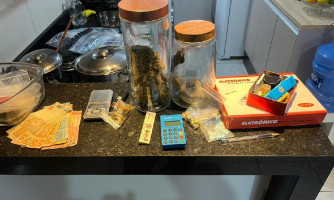 “Delivery” da droga: Polícia Civil cumpre mandados de prisão contra grupos criminosos em Cáceres