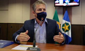 Governador articula para vacinar profissionais da Educação de Mato Grosso