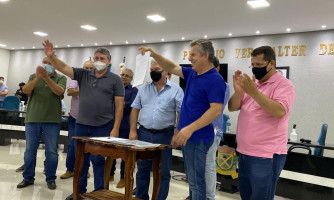 Governador destaca atuação parlamentar ao lançar obras na região Oeste com deputado Moretto