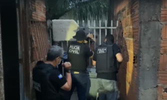 Grupo suspeito de assassinar quatro pessoas é alvo de operação da Polícia Civil em MT