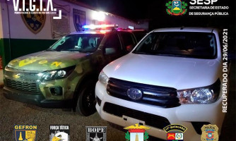 Homem é preso conduzindo camionete roubada vindo da Bolívia