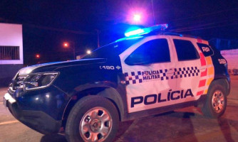 Homem sofre golpes de canivete e fica em estado grave após intervir em briga entre casal