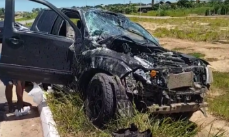 Idosa morre em acidente entre dois carros da BR-174 em Comodoro