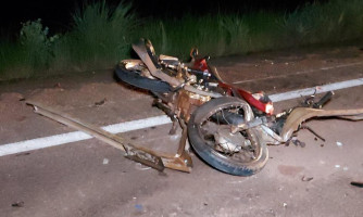 Motociclista morre ao colidir com caminhão na BR-174B