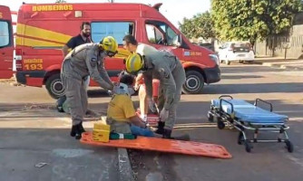 Motociclista na contramão se envolve em acidente no Centro da cidade