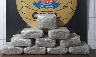 Mulher aceita três mil para transportar 10 tabletes de maconha e acaba presa em Cáceres