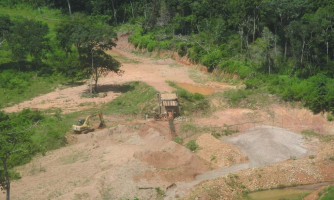 Operação desarticula atuação de grupo que utilizava licença falsa para exploração ambiental em Nova Lacerda