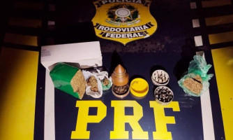 Policia Rodoviária Federal prende passageiros de ônibus por trafico de drogas