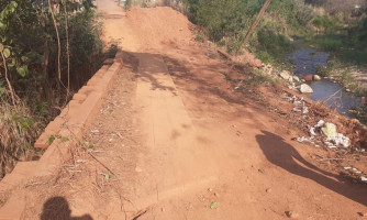 Ponte no Parque Santa Cruz está interditada há quatro meses