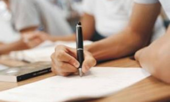 Professor de cursinho e 3 alunos são presos tentando fraudar concurso em Cáceres