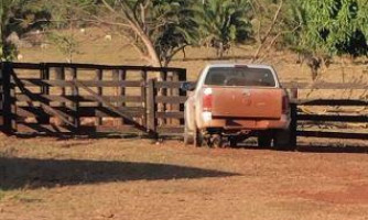 Suspeito de estuprar menina de 11 anos morre em confronto com a polícia, em Campo Novo