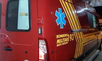 trânsito violento: Bombeiros socorrem motociclista na rua Joaquim Gomes