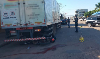 Vítima tem lesões graves em acidente envolvendo três veículos em Pontes e Lacerda