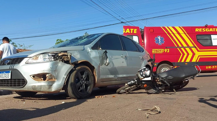 Colisão violenta deixa duas pessoas em estado grave em Pontes e Lacerda