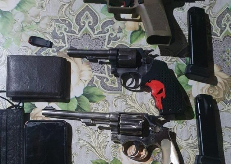 Adolescente de 17 anos é detido com três armas e munições em São José dos Quatro Marcos MT