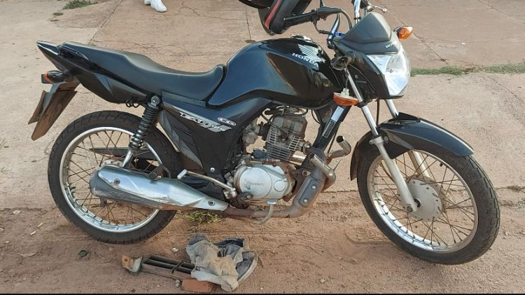 Motociclista provoca acidente de trânsito após invadir preferencial