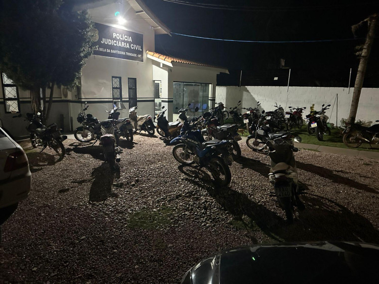 Operação foi deflagrada após diversas denúncias relacionadas a infrações de trânsito no município