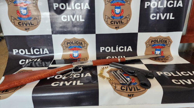 Polícia Civil apreende três armas de fogo e diversas munições em Comodoro