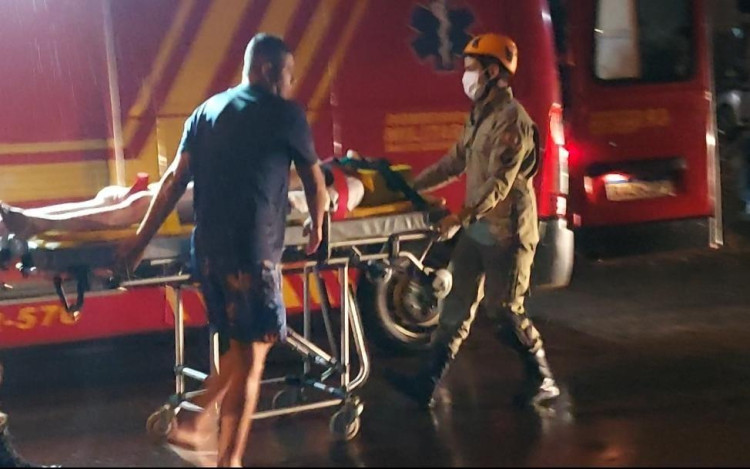 Acidente: vítima em estado grave após colisão entre carro e moto