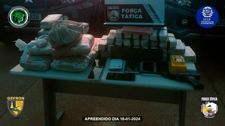 Gefron encontra drogas enterradas em quintal durante ação em Cáceres