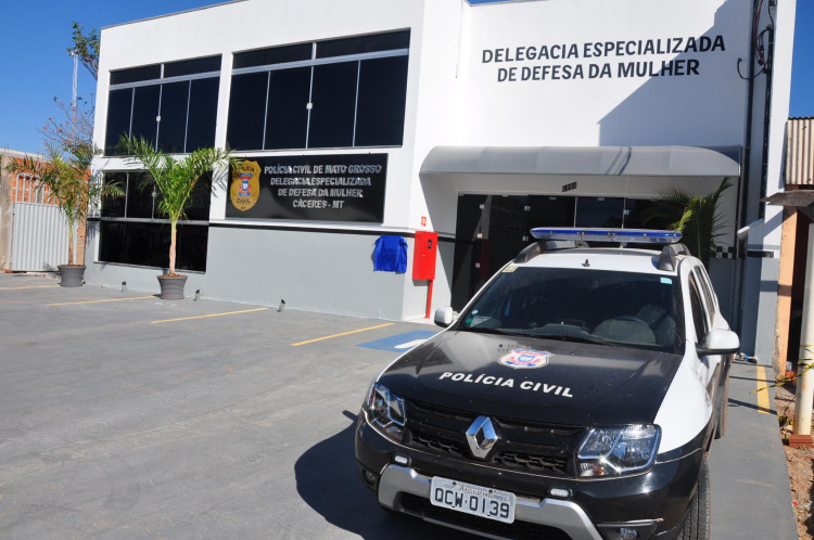 Monstro em casa: Polícia Civil prende pai por estupro de vulnerável de filhas de 11 e 07 anos em Cáceres