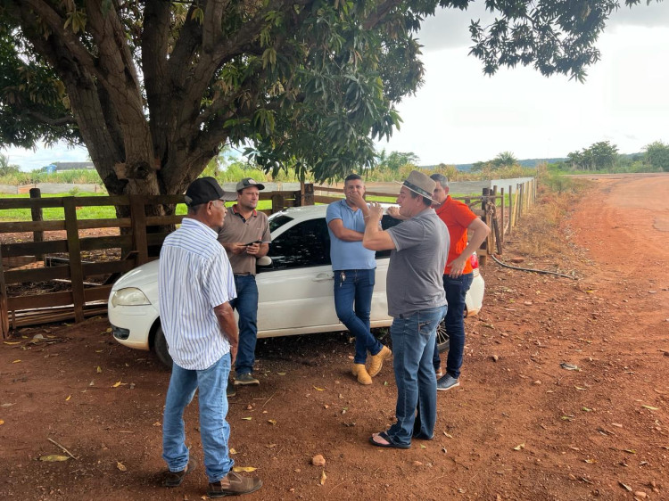 Moretto aproveita carnaval procurando terreno para Hospital Regional